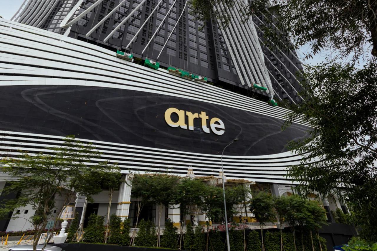クアラルンプール ゼッター スイート アルテ モン キアラアパートホテル エクステリア 写真